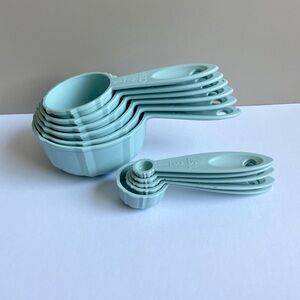 Nordic Ware Bundt Measuring Cup and Spoon Set